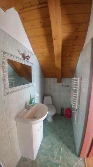 Гостевой дом Domek W Górach Стрышава Двухместный номер с 1 кроватью и собственной ванной комнатой-4